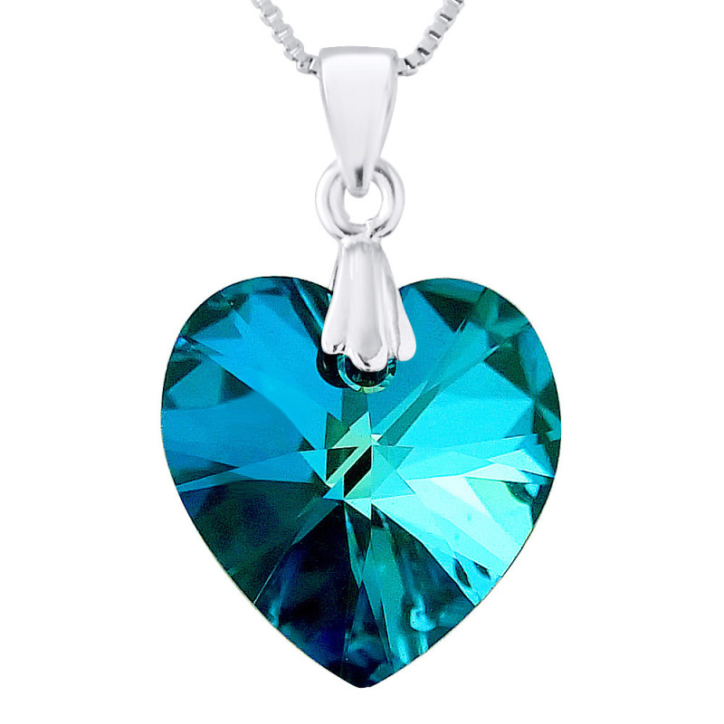 Collier Laura